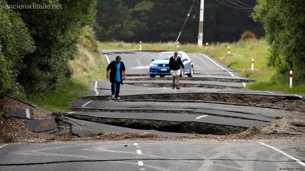 เกิด แผ่นดินไหวขนาด 5.1 เขย่าเกาะเหนือทางตอนบนของนิวซีแลนด์เมื่อเช้าวันพุธ โดยมีรายงานว่าตู้แช่แข็งเคลื่อนตัวสูง 30 ซม.