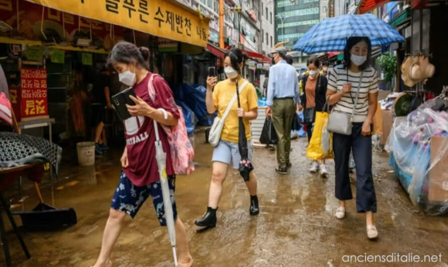 ฝนตกหนักในเกาหลีใต้ทำให้ไฟฟ้าดับและต้องอพยพ